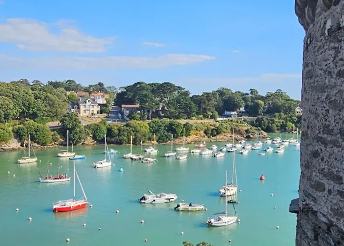 Hébergement de vacances Maisonnette Des Poissons, à 50 M De La