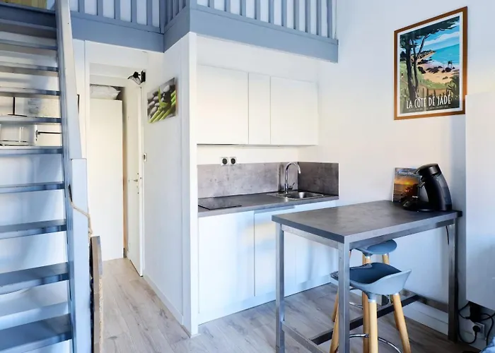 Maisonnette Des Poissons, A 50 M De La * Pornic